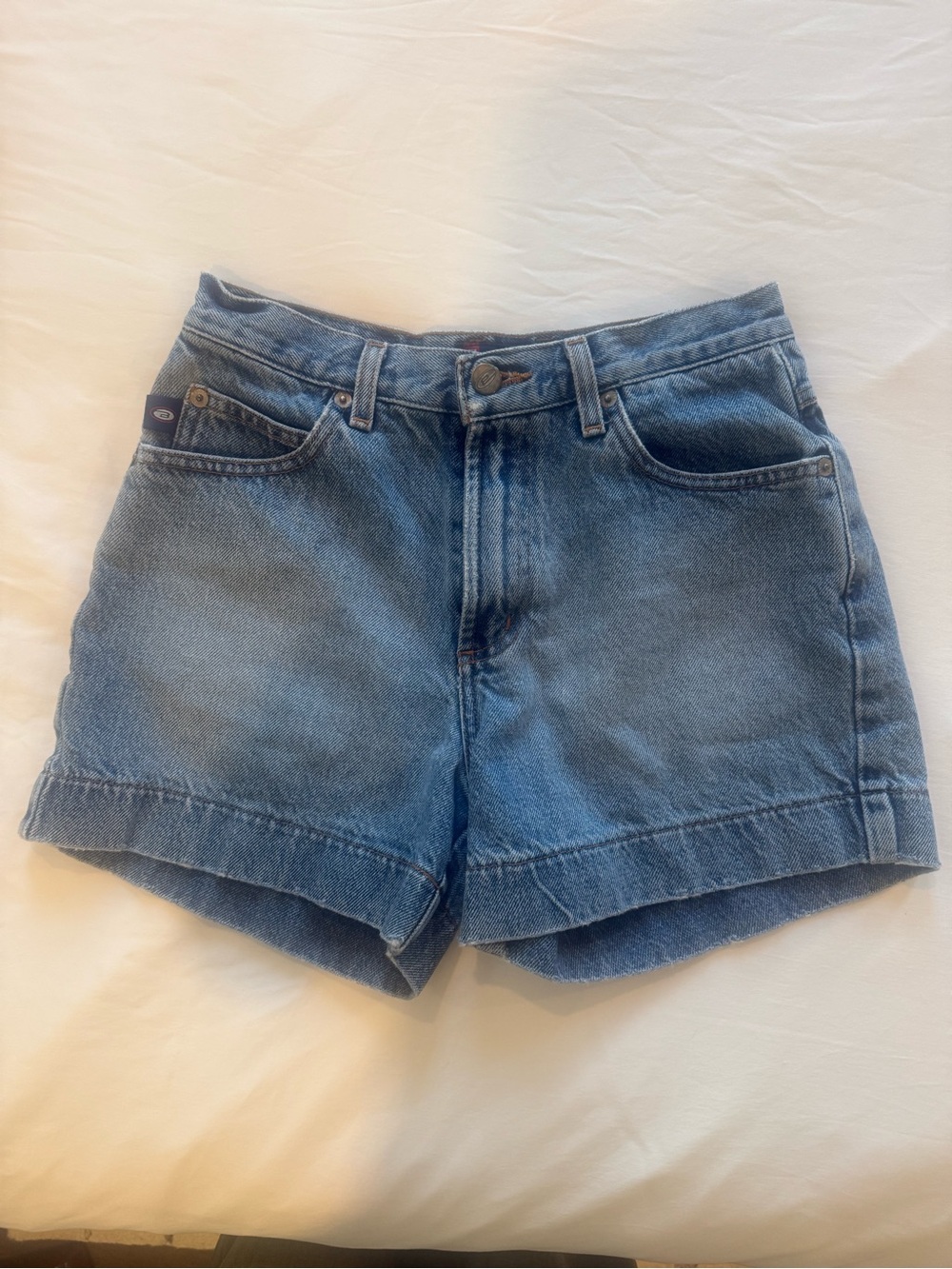 BONGO Light Blue Denim Mid-Rise Women’s Shorts